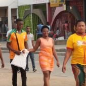 Voir la vidéo de Dépigmentation : les Ivoiriennes y laissent leur peau !