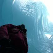 Voir la vidéo de Au coeur du glacier