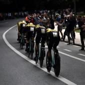 Tour de France : que sont les cétones, ce « carburant » qui fait parler le peloton ?