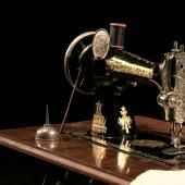 Voir la vidéo de Machine à coudre, 1927