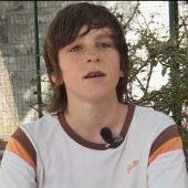 Voir la vidéo de Être assistant de sécurité à 13 ans
