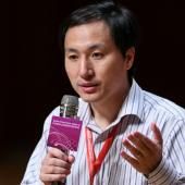  Chine : le « père » des bébés OGM condamné à 3 ans de prison