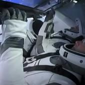 Par crainte de la foudre, Space X reporte son premier vol habité à samedi 