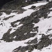 La mystérieuse neige rose d’un glacier des Alpes italiennes 