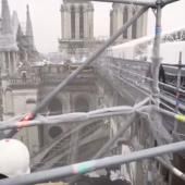 _en_see_video_of À Notre-Dame, les matériaux livrent leurs secrets