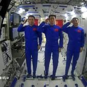 Chine : première sortie dans l’espace de deux astronautes à la station Tiangong