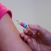 Le Covid-19 cause plus de myocardites chez les jeunes que le vaccin