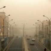  Une tempête de poussière entraine hospitalisations et fermeture des aéroports en Irak