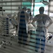 Covid-19 : seul un patient hospitalisé sur quatre totalement rétabli après un an 