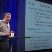 Voir la vidéo de L’étrangeté quantique : des concepts aux technologies