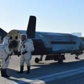 Un drone spatial de l&#039;armée américaine de retour sur Terre après 908 jours en orbite