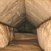 L’Égypte révèle un couloir caché dans la Grande Pyramide du Caire