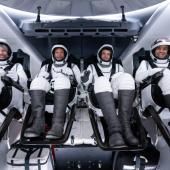 La mission de SpaceX pour la première sortie spatiale privée prévue vendredi 