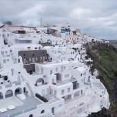 Voir la vidéo de Séismes à Santorin : faut-il craindre une éruption imminente ?