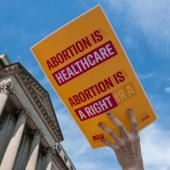  Pilule abortive : les États-Unis autorisent un nouveau générique, rage des conservateurs