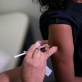 Dengue : le premier vaccin mondial à dose unique approuvé au Brésil
