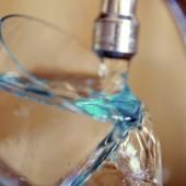 PFAS : l&#039;Anses confirme l&#039;omniprésence d&#039;un polluant éternel dans l&#039;eau, le TFA