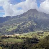 Voir la vidéo de Au chevet de la Montagne pelée
