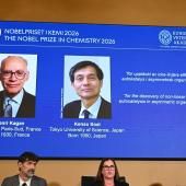 Le Nobel de chimie à un duo franco-japonais pour une découverte clé dans la fabrication de médicaments